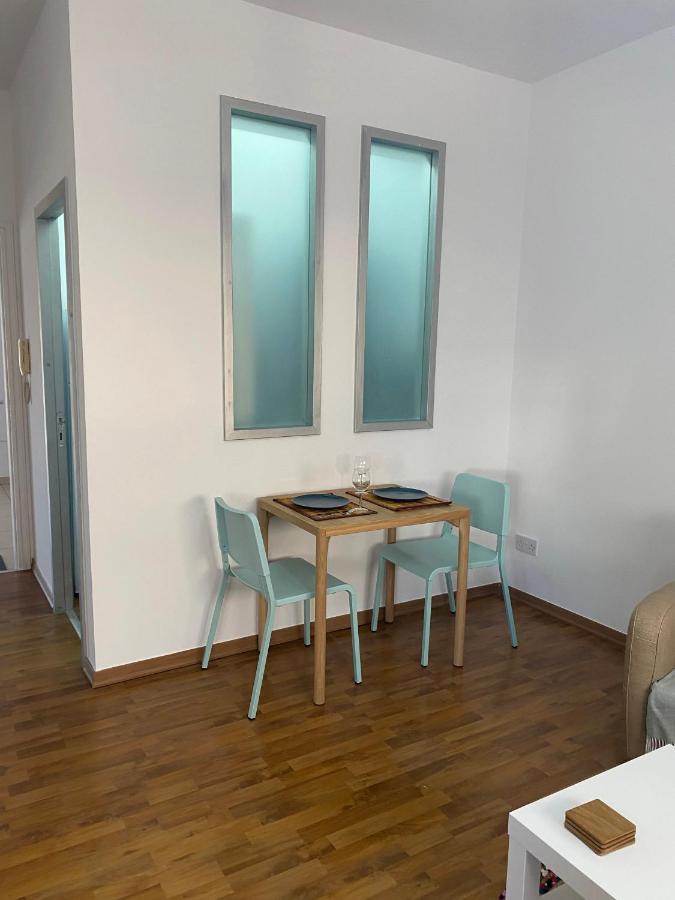 Lovely Studio Apartment In Pafos Kültér fotó