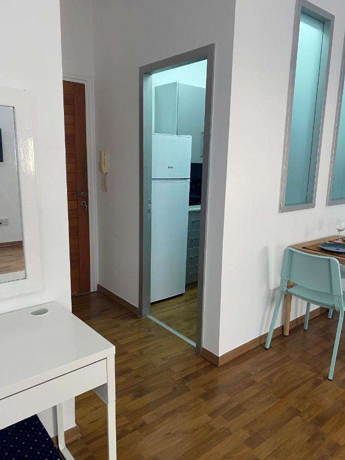 Lovely Studio Apartment In Pafos Kültér fotó