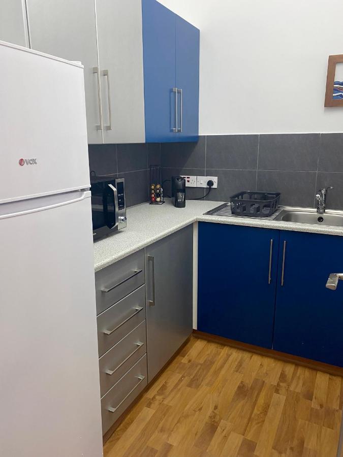 Lovely Studio Apartment In Pafos Kültér fotó