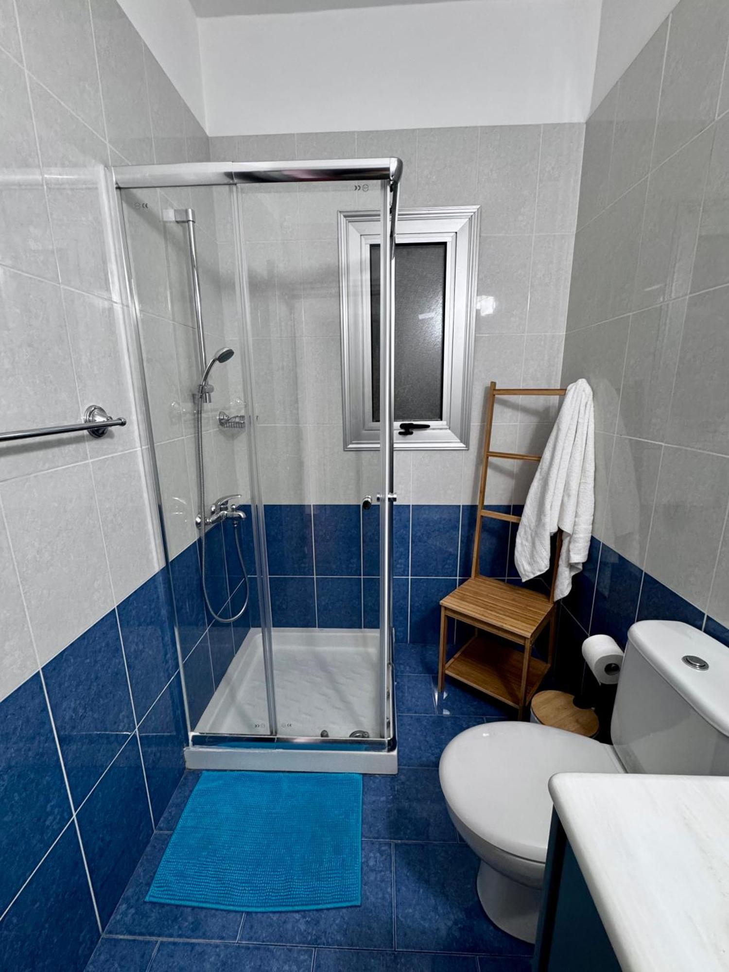 Lovely Studio Apartment In Pafos Kültér fotó